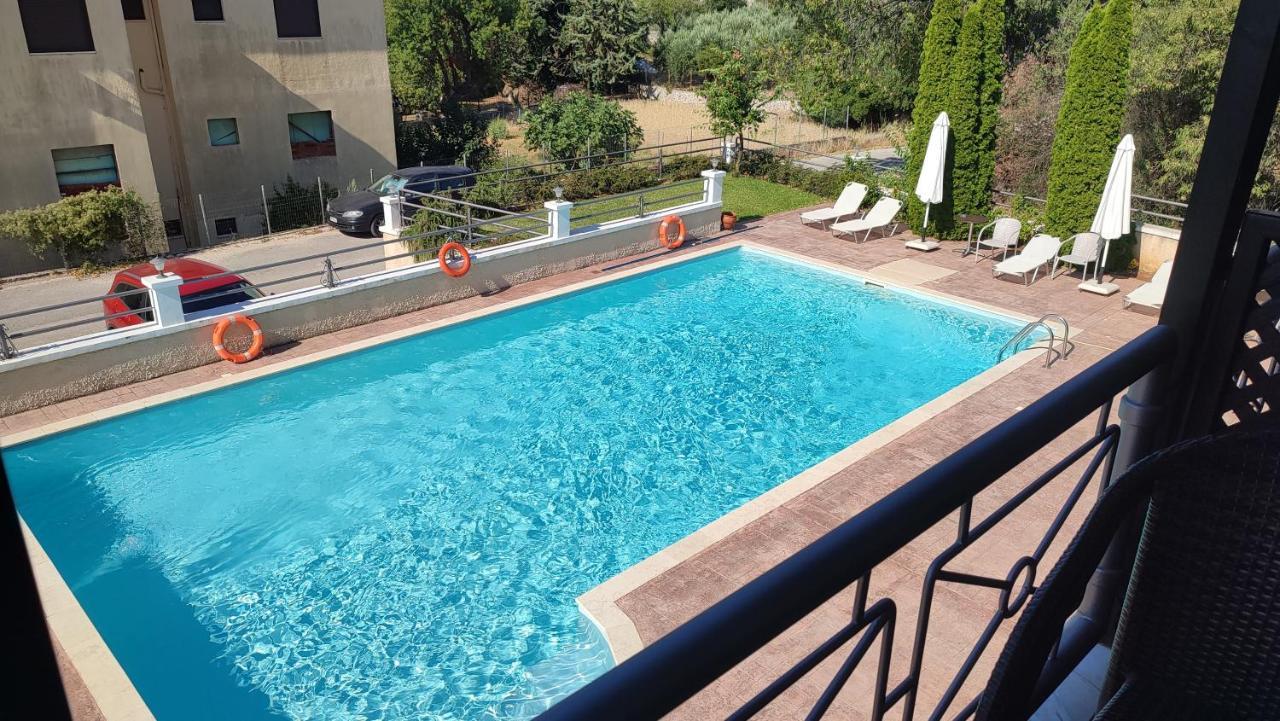 Guesthouse Michobeis Kamarína Esterno foto