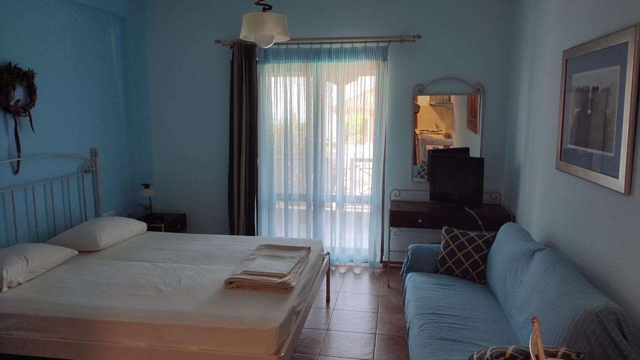 Guesthouse Michobeis Kamarína Esterno foto