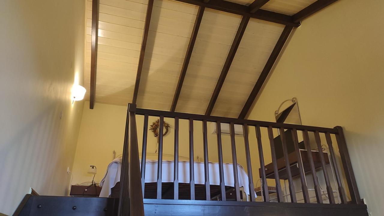 Guesthouse Michobeis Kamarína Esterno foto